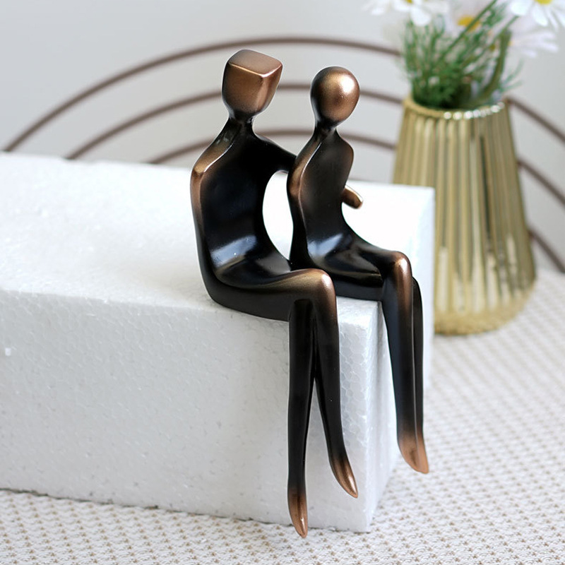 Couple Hugging Sculpture, Home - Resin Art Gift For Anniversary ulasan dan harga